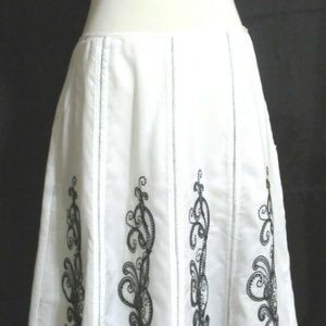 NEW Ladies ANN TAYLOR White & Black Cotton Skirt 4